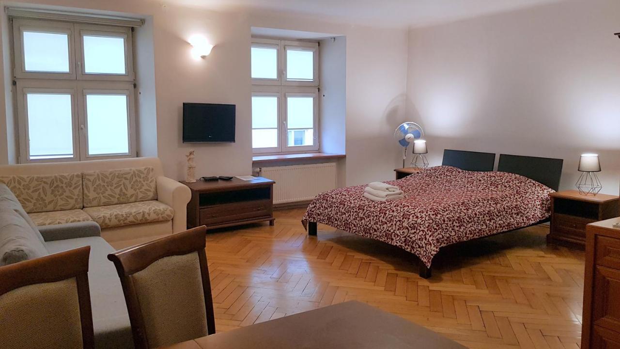 Krakow For You Budget Apartments Extérieur photo