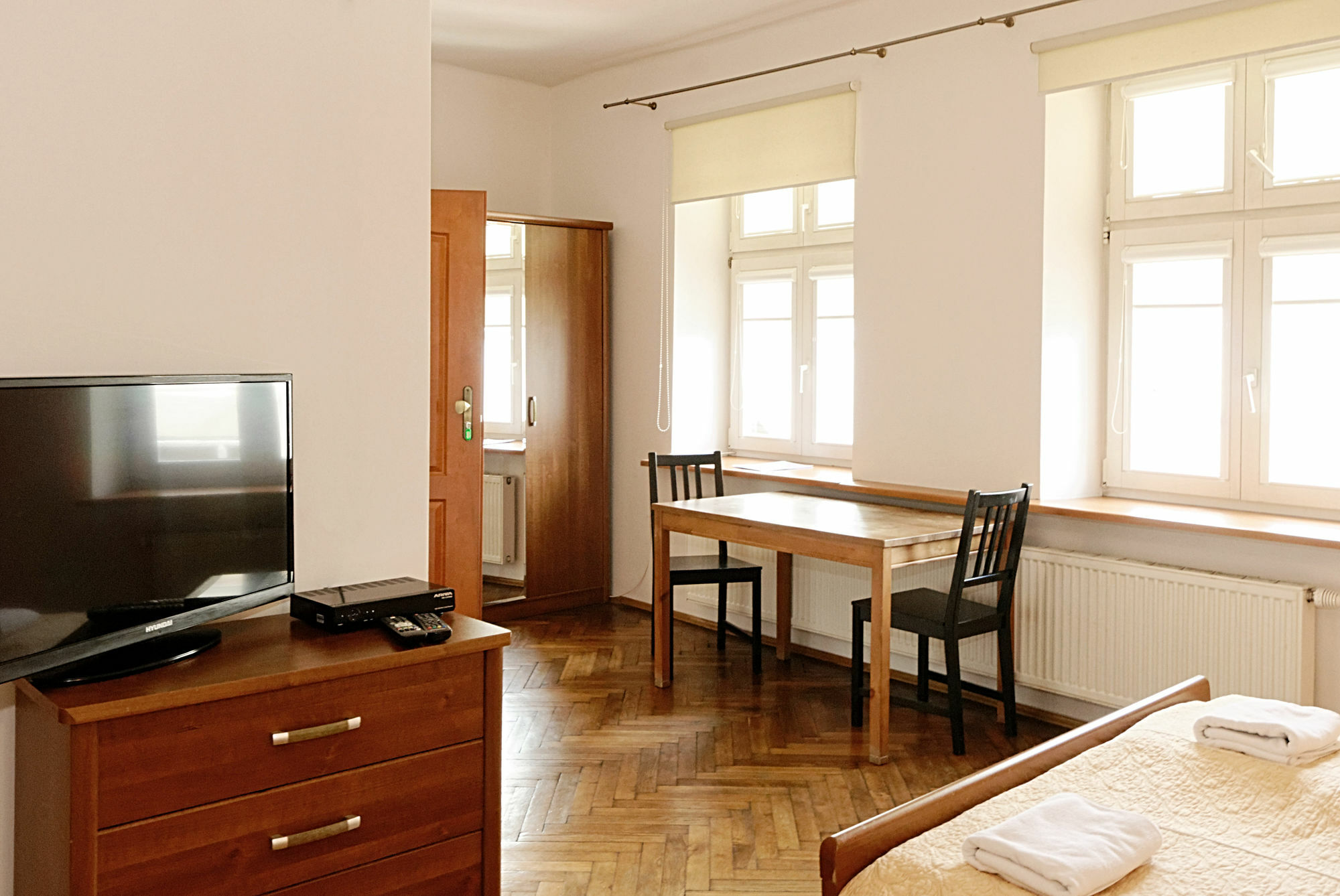 Krakow For You Budget Apartments Extérieur photo