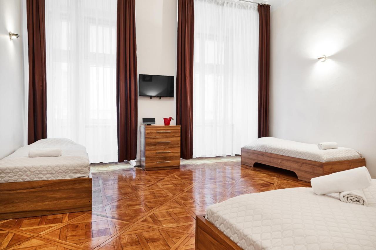 Krakow For You Budget Apartments Extérieur photo